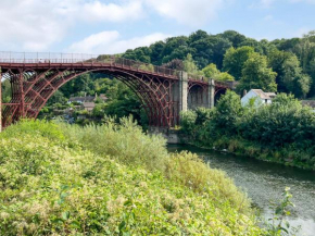 1 Severn Bank